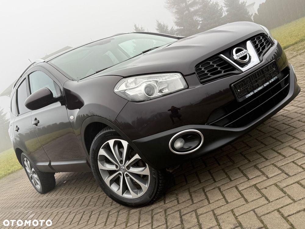 Nissan Qashqai+2 - 22