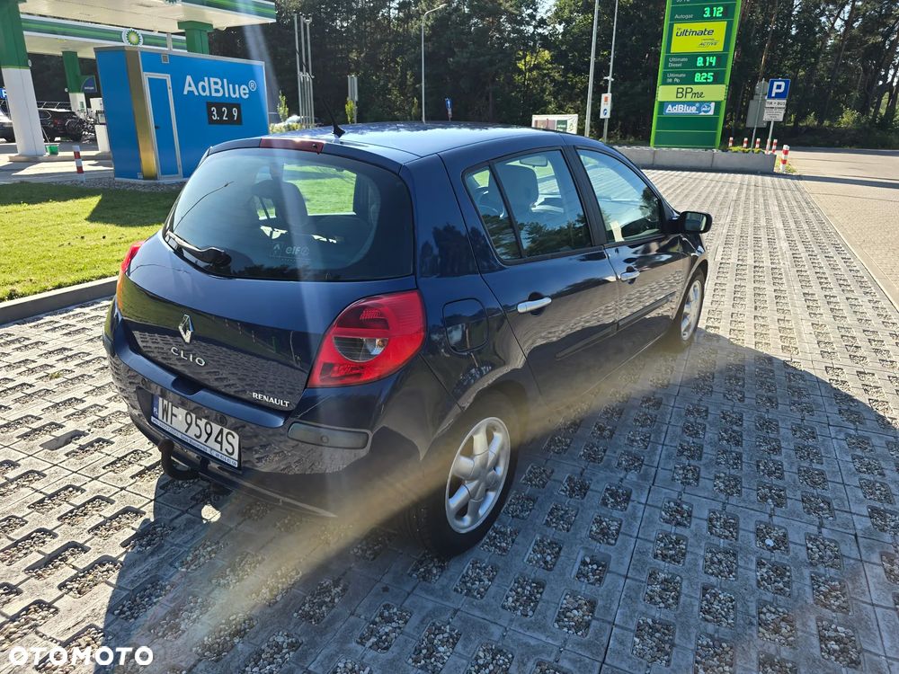 Renault Clio 1.4 16V Dynamique - 5