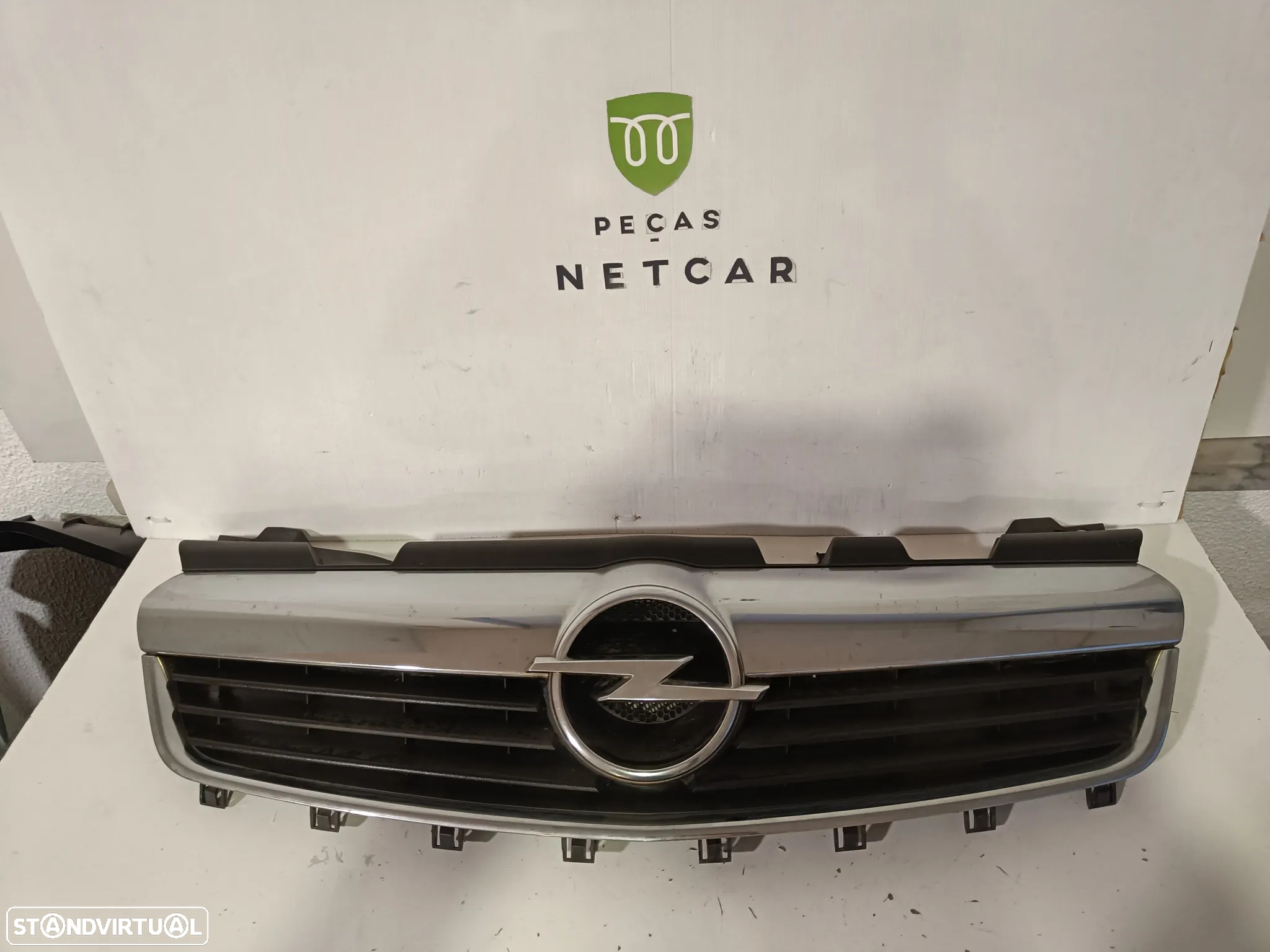 Grelha Opel zafira B 2008 - 2