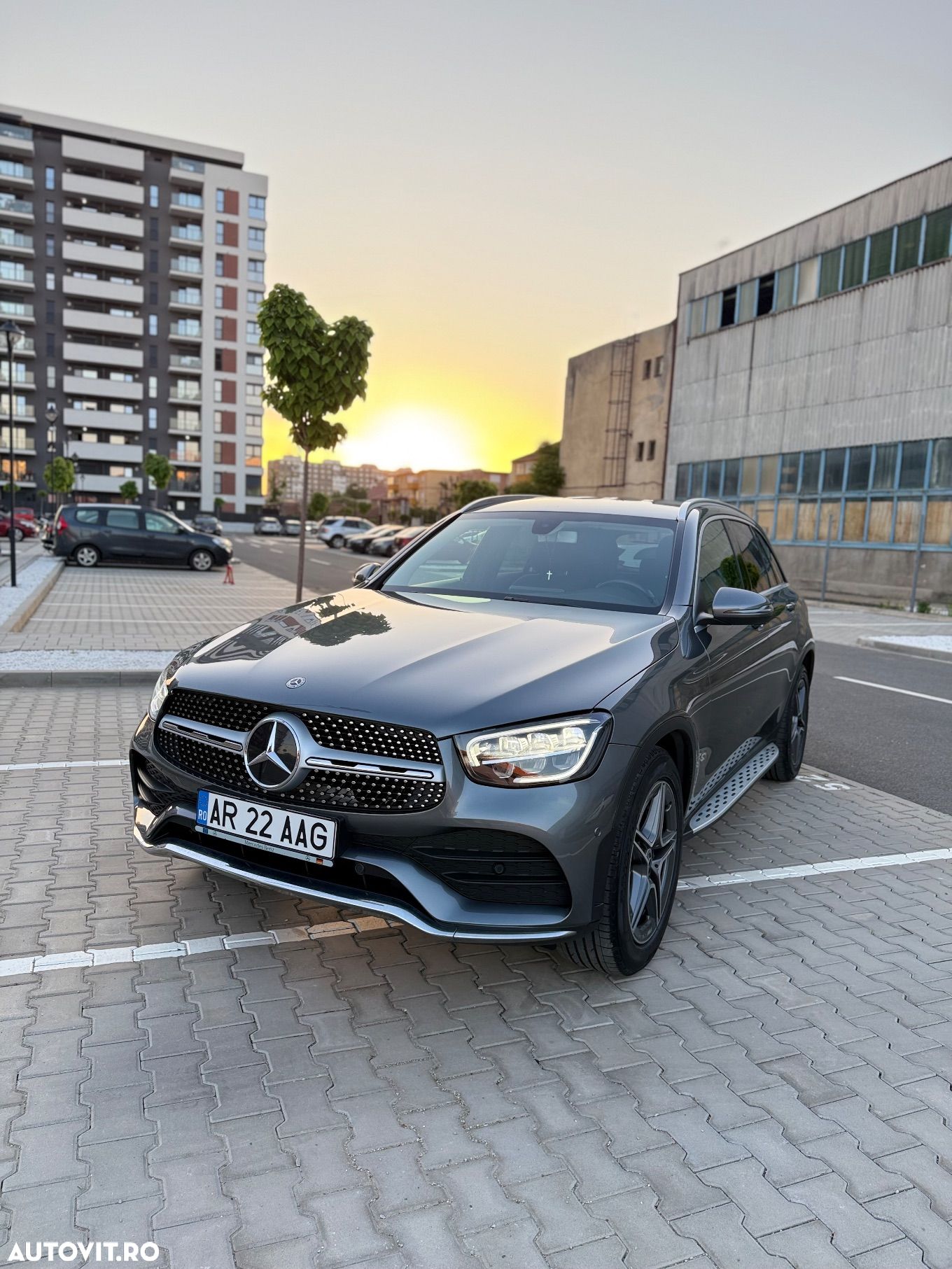 Mercedes-Benz GLC 220 d 4Matic 9G-TRONIC - 1
