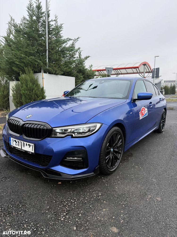 BMW Seria 3 330i xDrive Aut. M Sport - 2