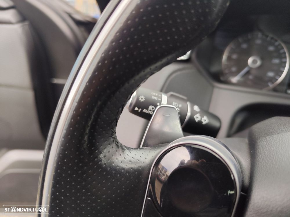 Land Rover Range Rover Velar 2.0d R-Dynamic - 26