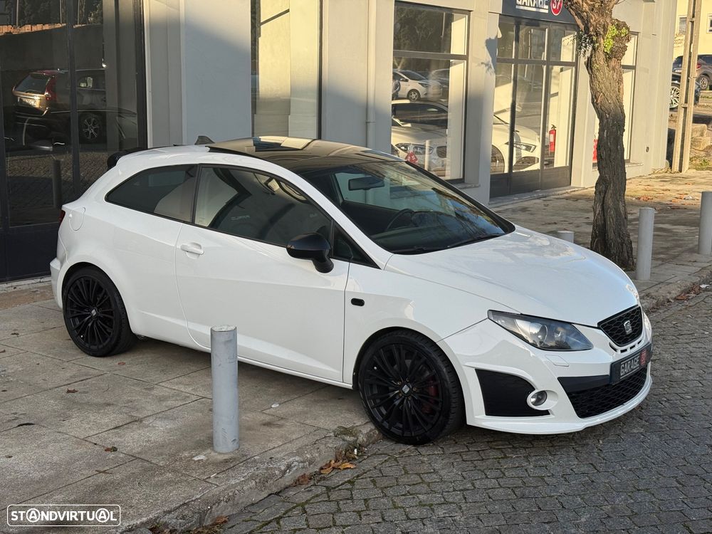 SEAT Ibiza SC 1.4 TSI DSG Cupra - 4