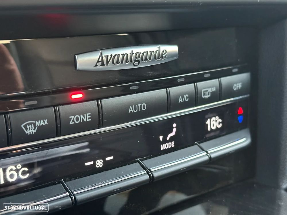Mercedes-Benz E 250 CDi Avantgarde BE Auto. - 11