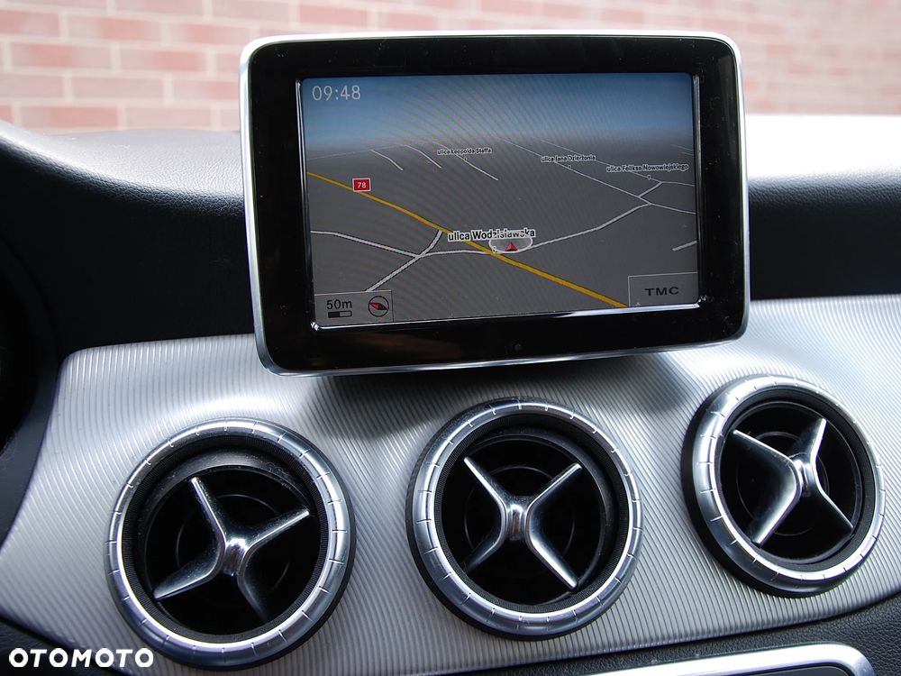 Mercedes-Benz CLA 220 CDI 4Matic 7G-DCT AMG Line - 5