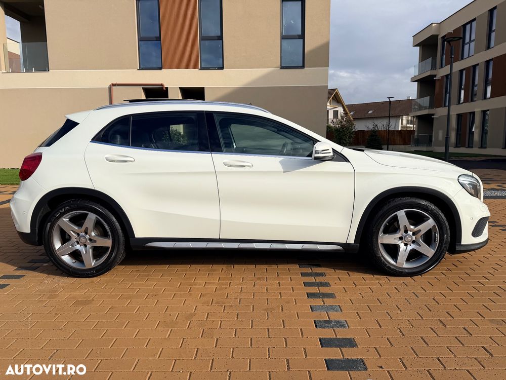 Mercedes-Benz GLA 200 AMG Line - 12