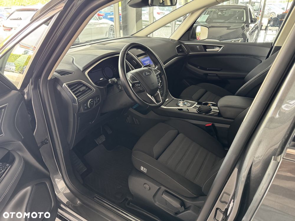 Ford S-Max - 19