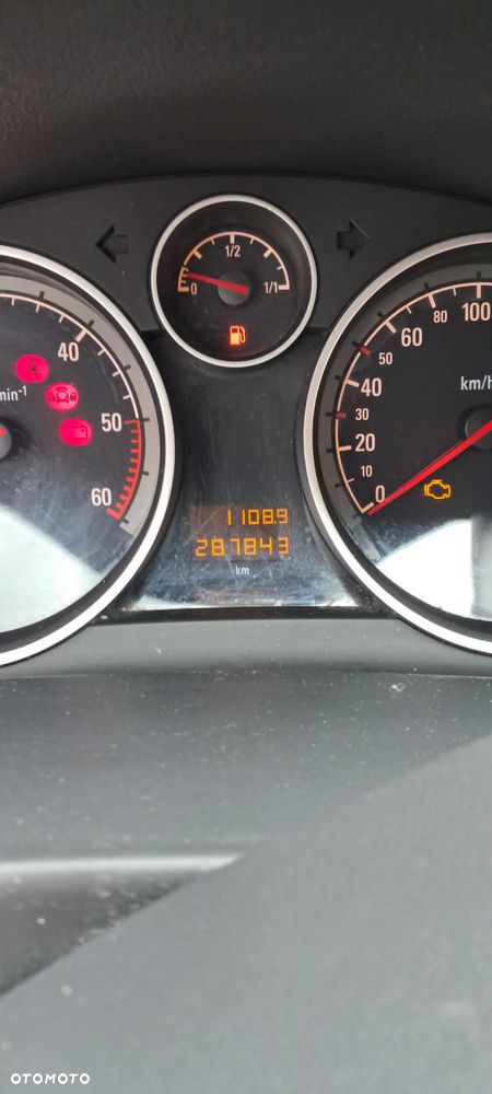 Opel Astra 1.7 CDTI - 14