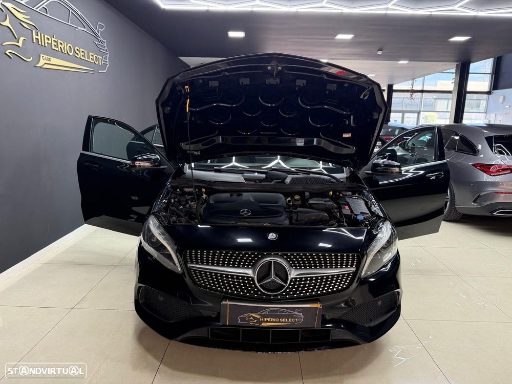 Mercedes-Benz A 180 AMG Line - 33