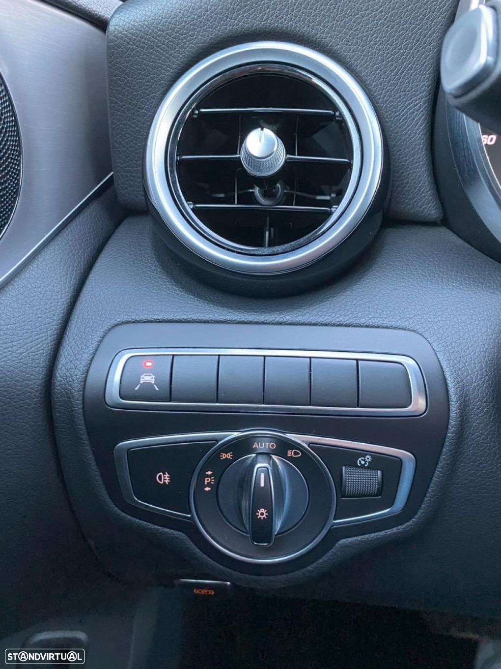 Mercedes-Benz C 220 d AMG Line - 28