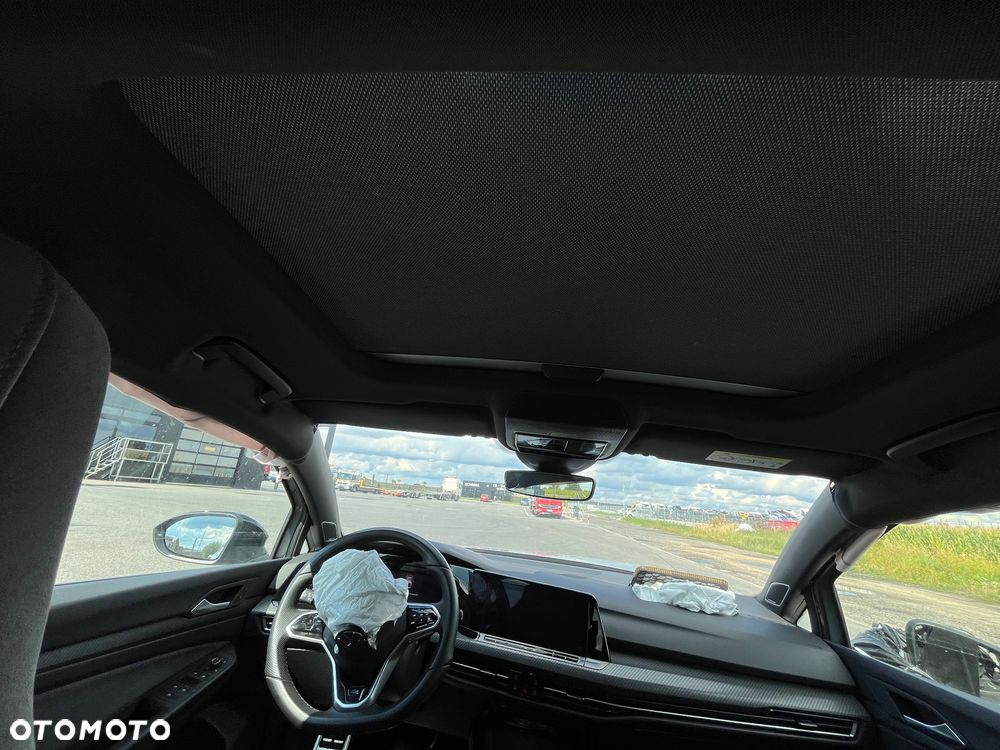Volkswagen Golf 1.5 eTSI OPF DSG R-Line - 16