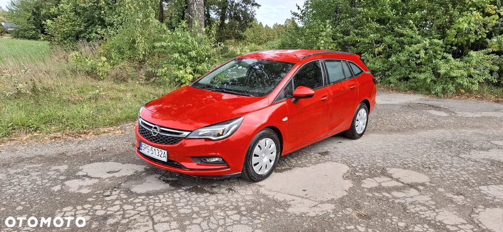 Opel Astra V 1.6 CDTI Dynamic S&S - 2