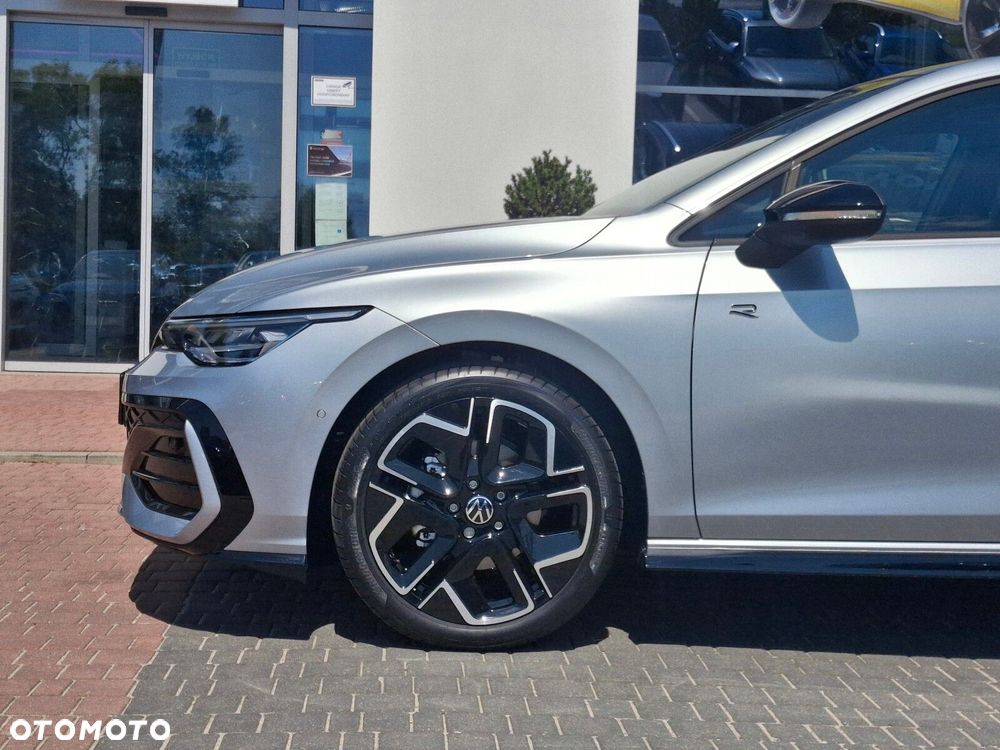 Volkswagen Golf 1.5 TSI R-Line Plus - 6