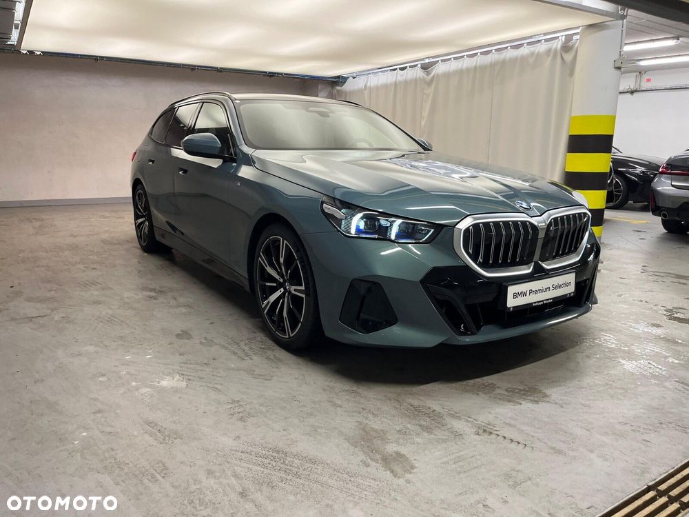 BMW Seria 5 520d xDrive mHEV M Sport - 11