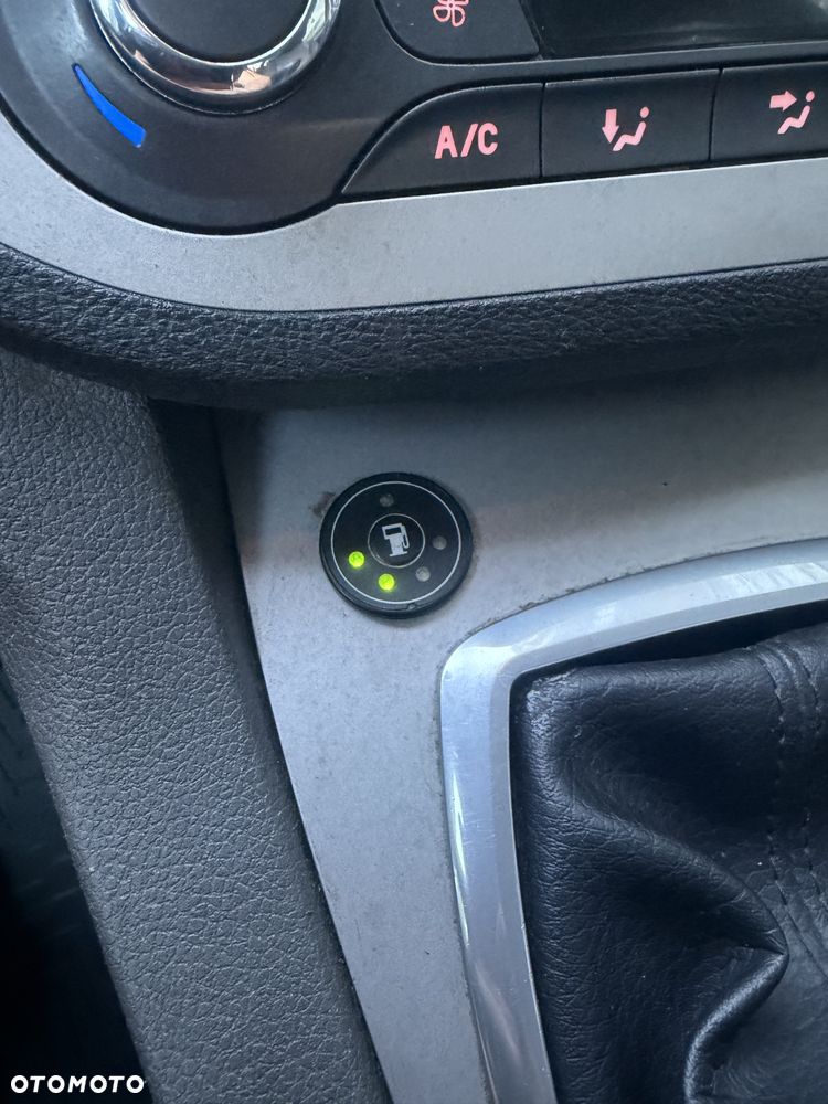 Ford C-MAX - 11
