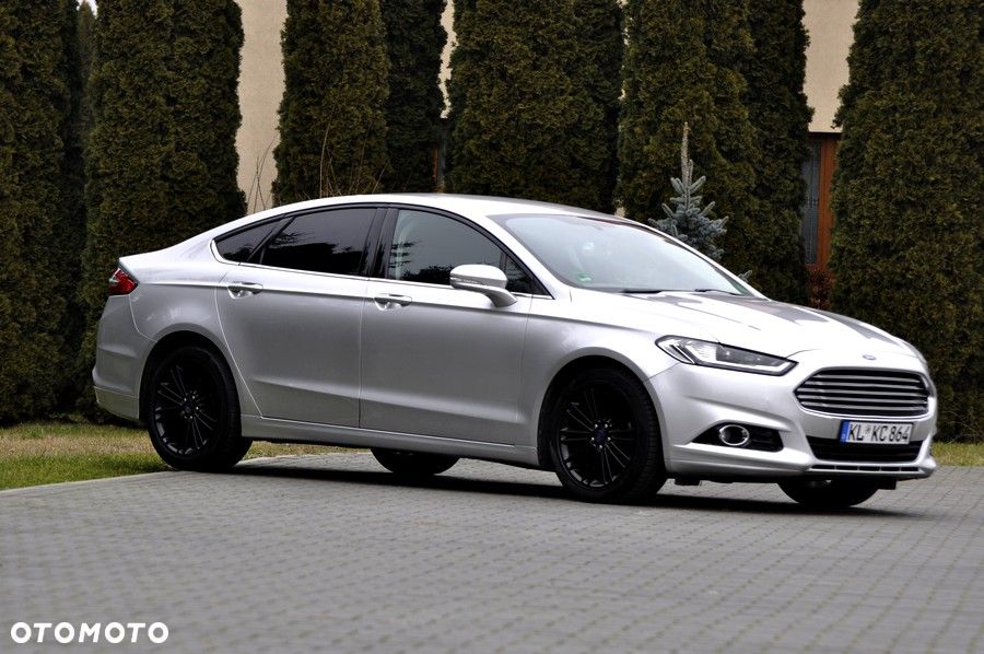 Ford Fusion - 8