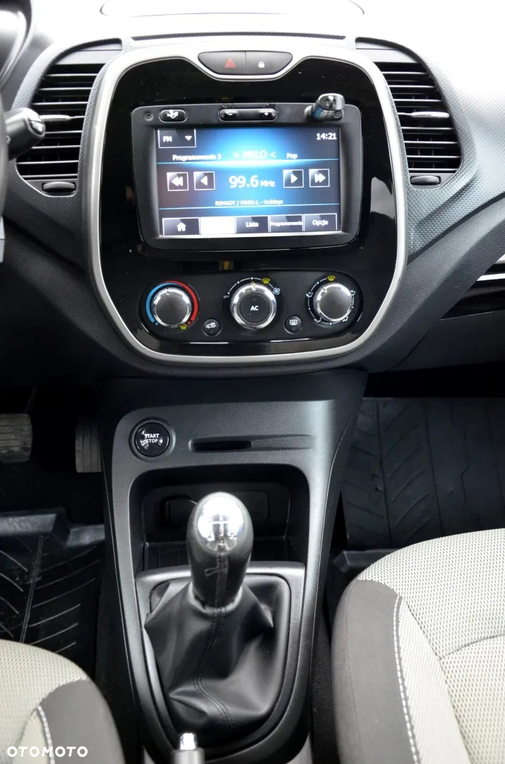 Renault Captur - 18