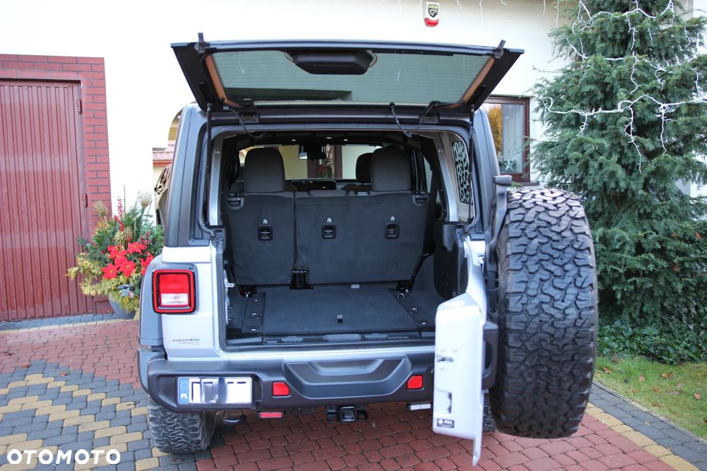 Jeep Wrangler 2.0 T-GDI Hardtop AWD Automatik Rubicon - 19