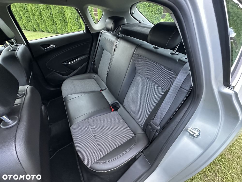 Opel Astra - 14