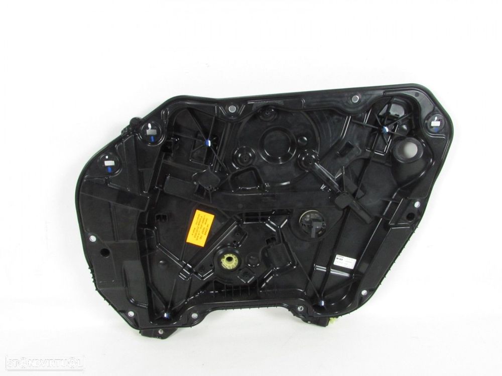 Elevador da Porta S/ Motor Direito/Frente SEMI-NOVO/ ORIGINAL BMW 1 (F40) 513374... - 2