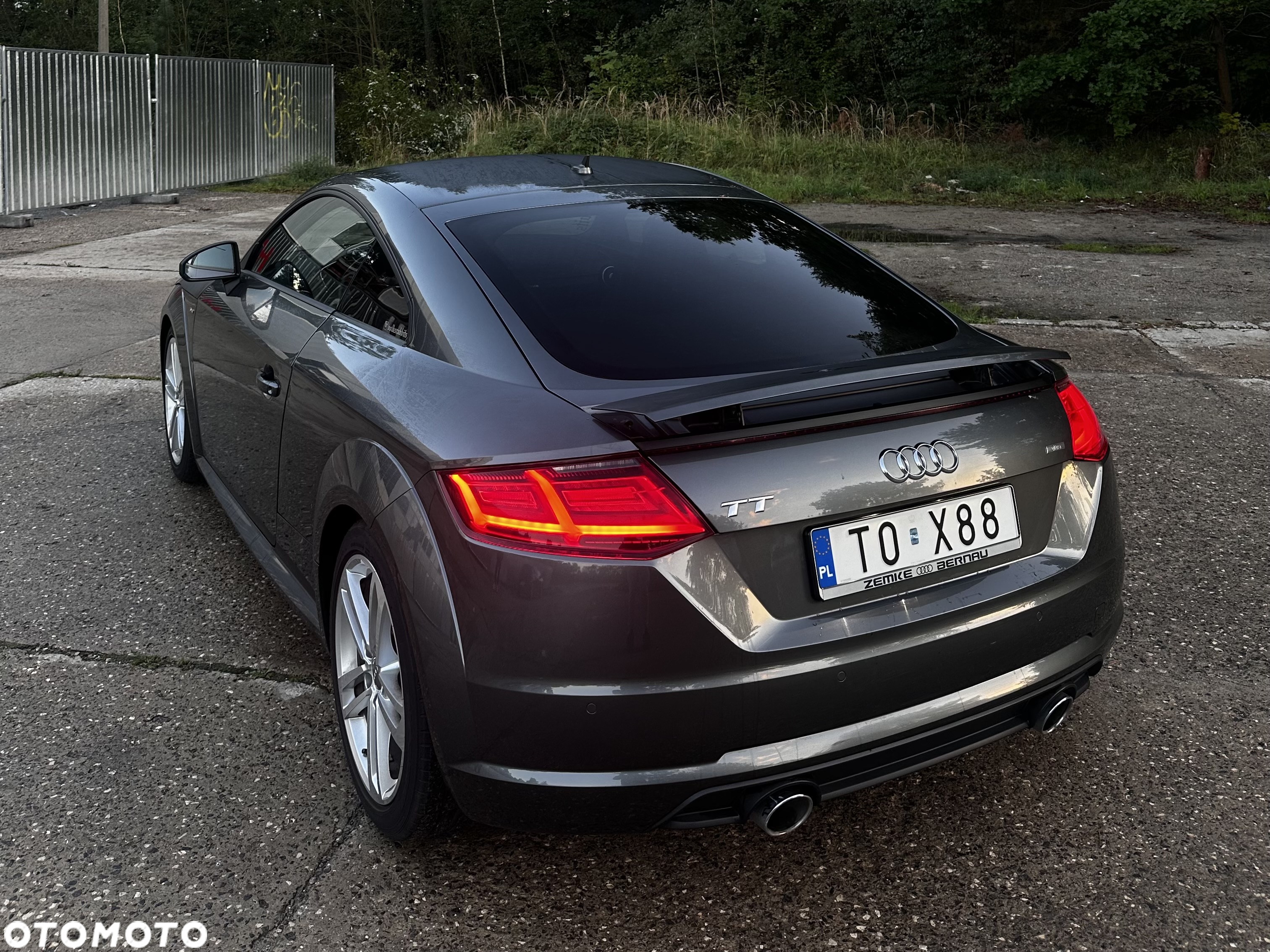 Audi TT Coupé 2.0 TDI ultra - 4