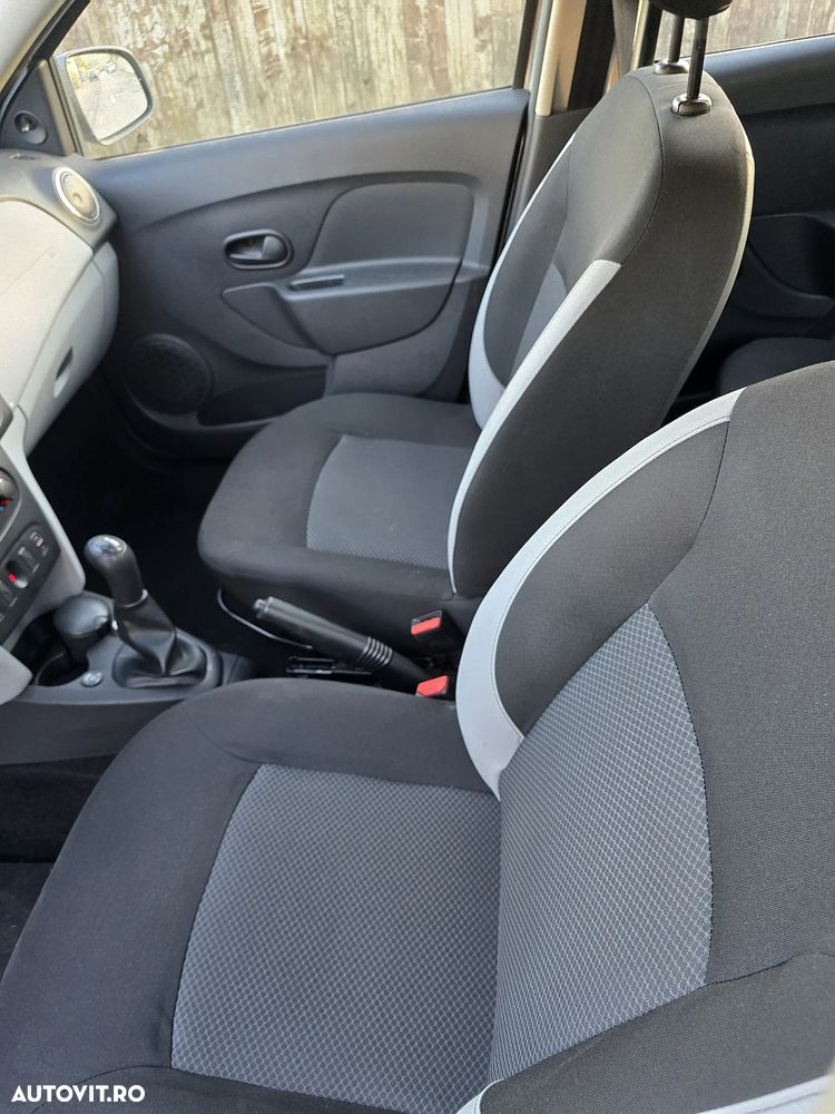 Dacia Sandero 1.2 Ambiance - 10