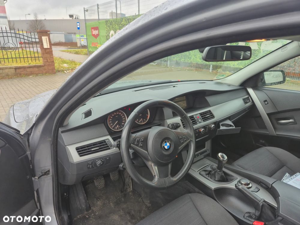 BMW Seria 5 520d - 7