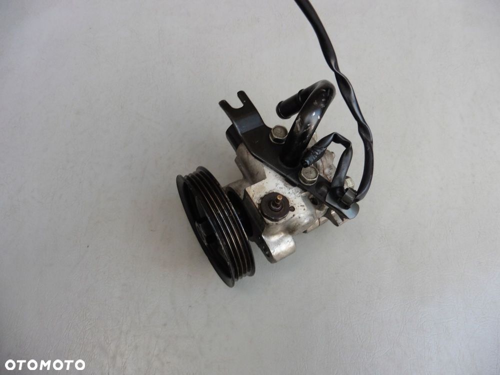 Pompa wspomagania 57110-1C080 Hyundai Getz 1,1 - 2
