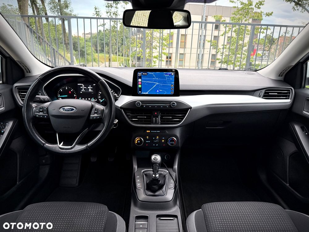 Ford Focus 2.0 EcoBlue Titanium Business - 17