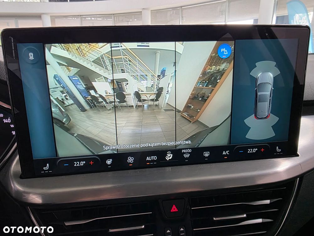 Ford Focus 1.0 EcoBoost mHEV Titanium - 17