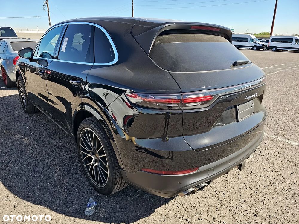 Porsche Cayenne Tiptronic S - 4