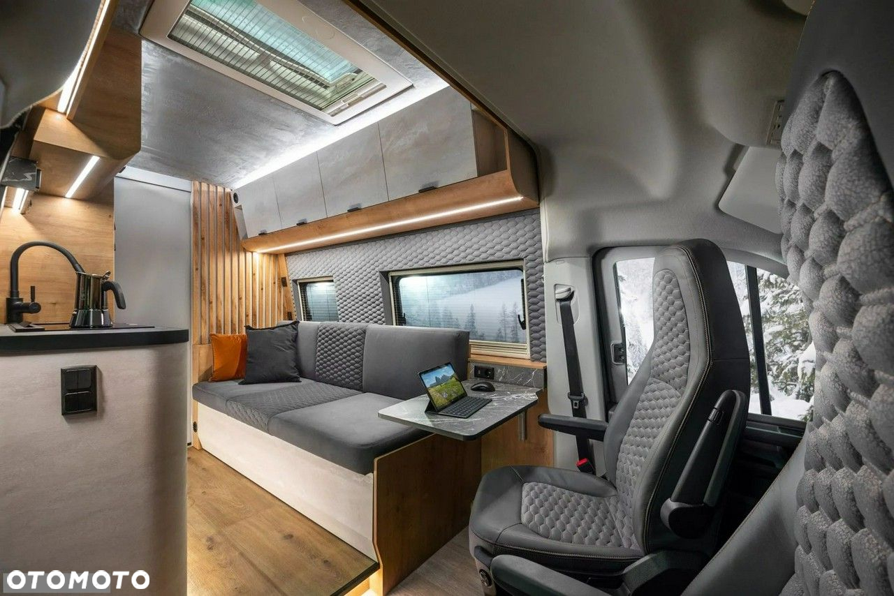 Globe-Traveller Falcon 2XS NOWY 2OS 177KM AUTOMAT FV23% WCC - 15