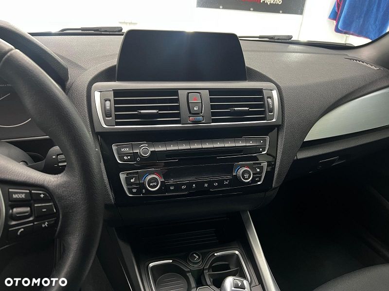 BMW Seria 2 218d M Sport - 21