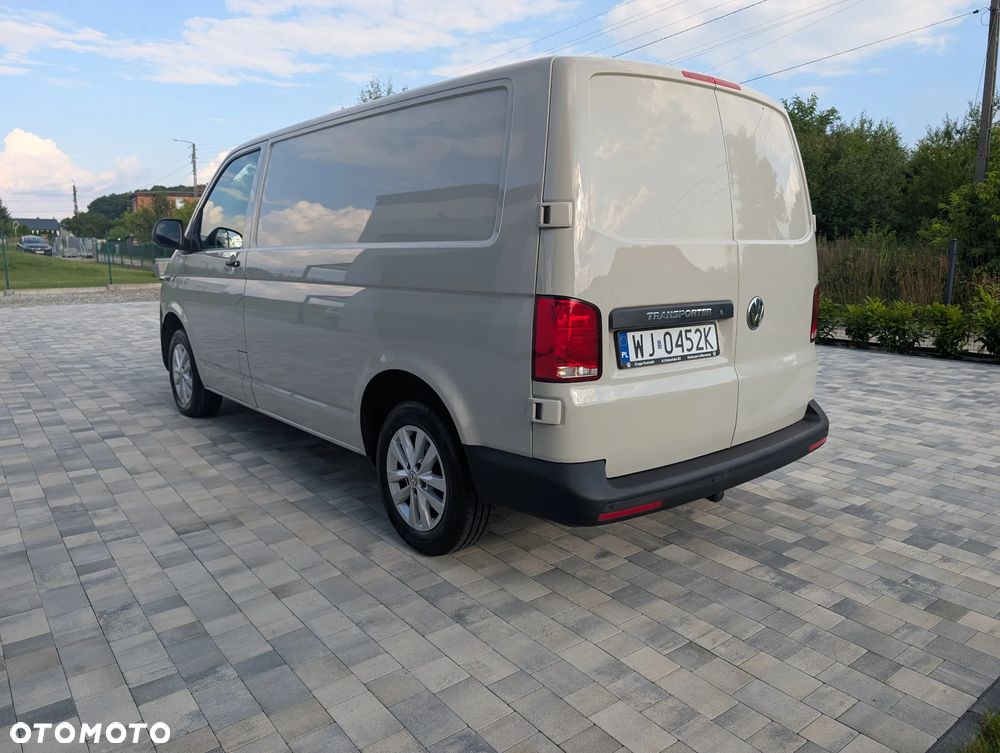Volkswagen Transporter - 4
