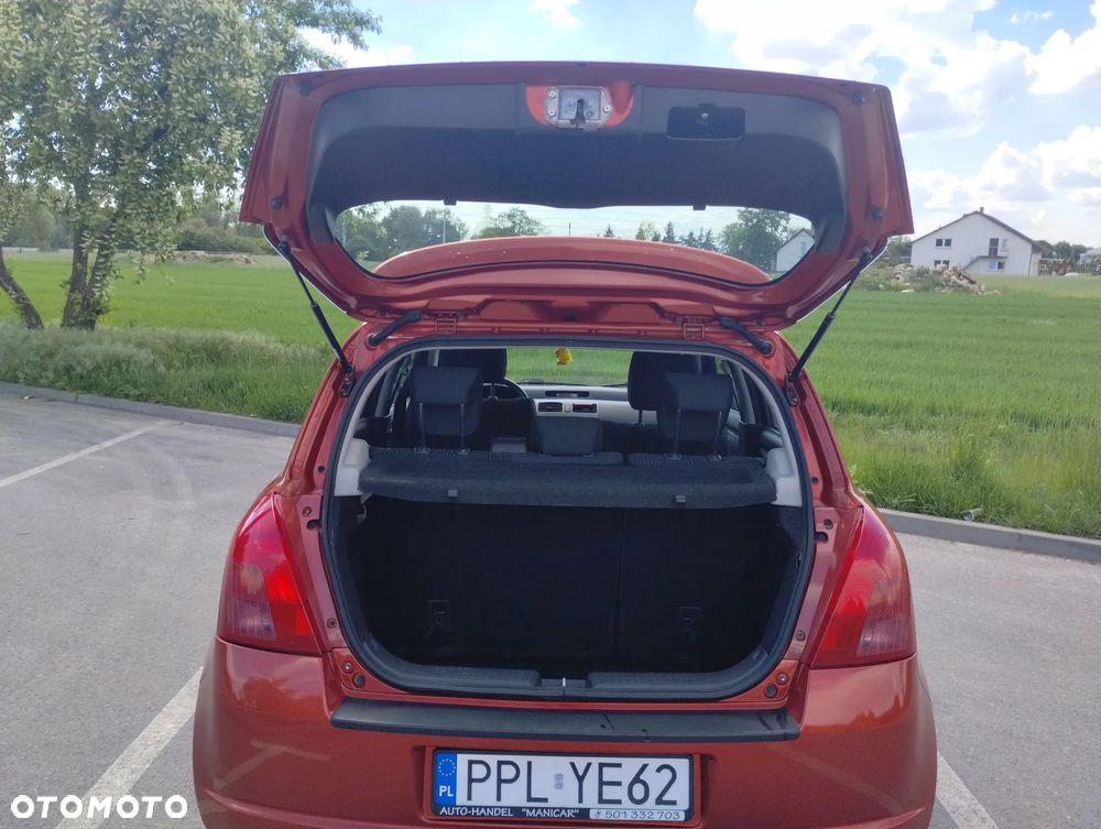 Suzuki Swift - 7