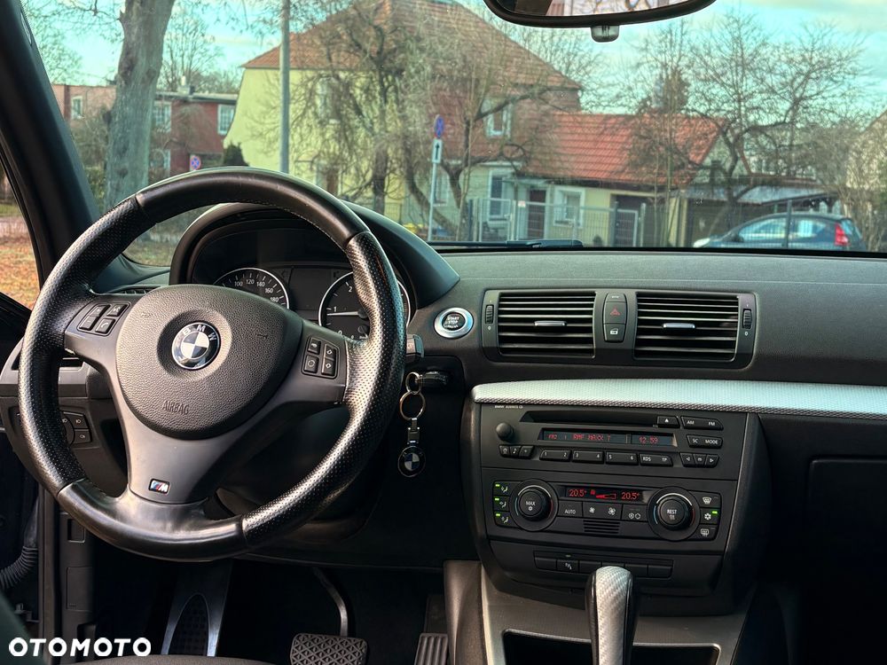 BMW Seria 1 120d - 14