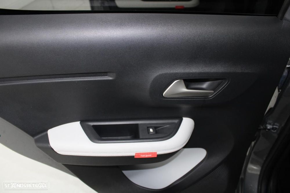 Citroën e-C3 MAX — fotografia 12