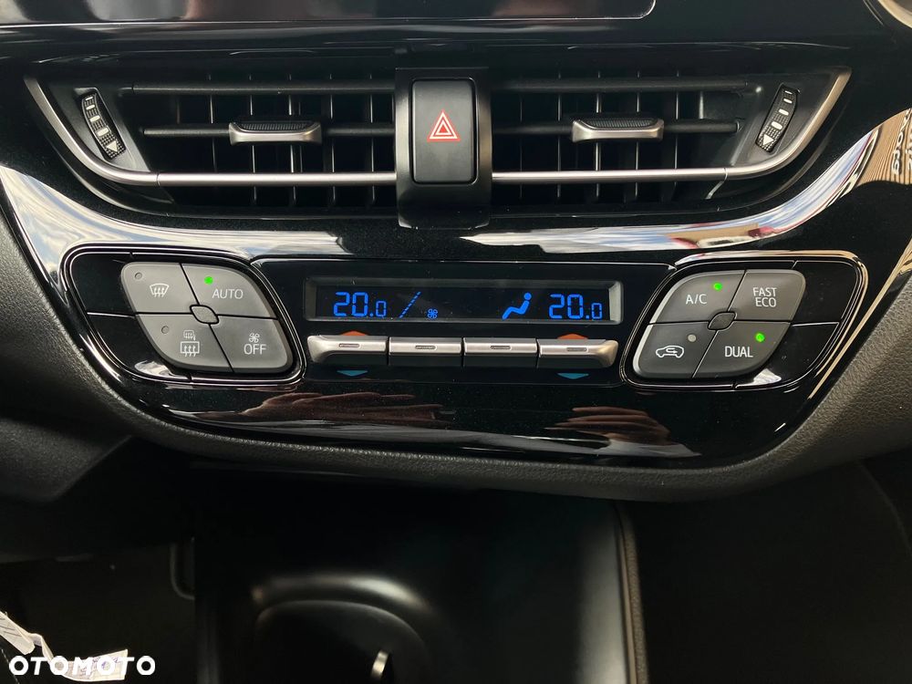 Toyota C-HR 1.2 T Premium - 26