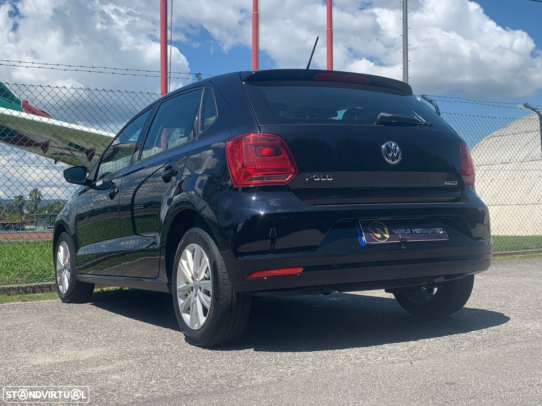 VW Polo 1.0 Confortline - 23