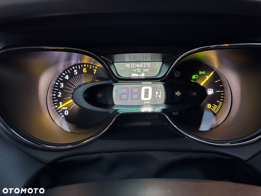 Renault Captur - 19