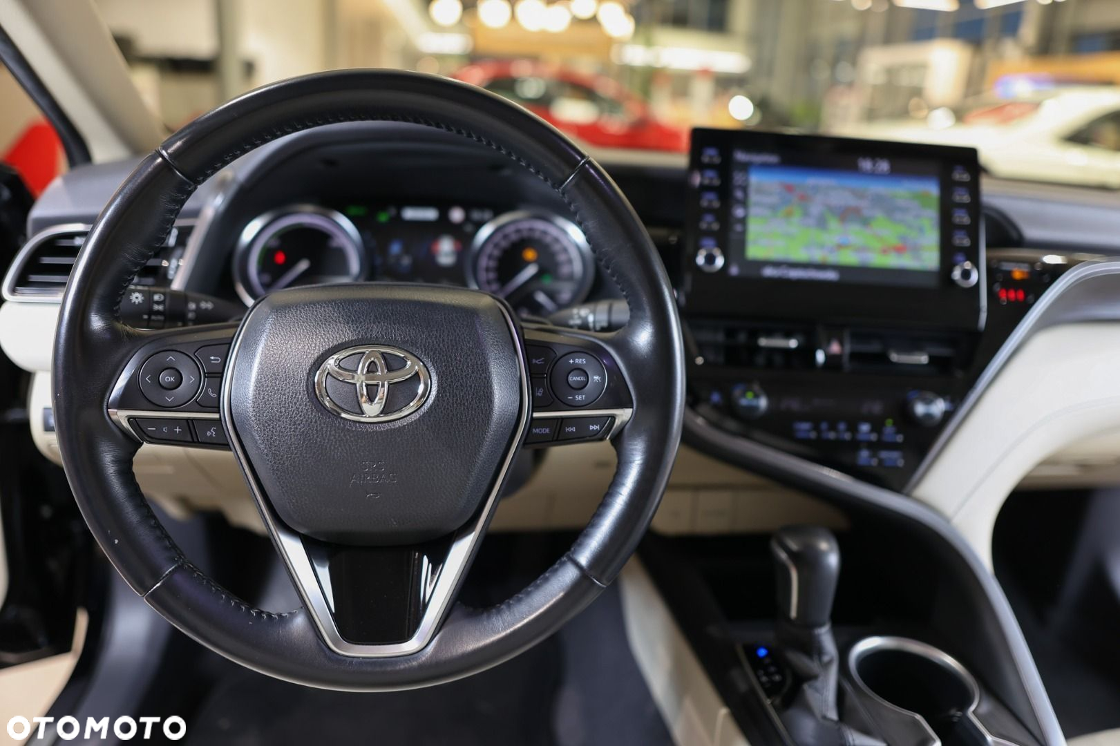 Toyota Camry - 14