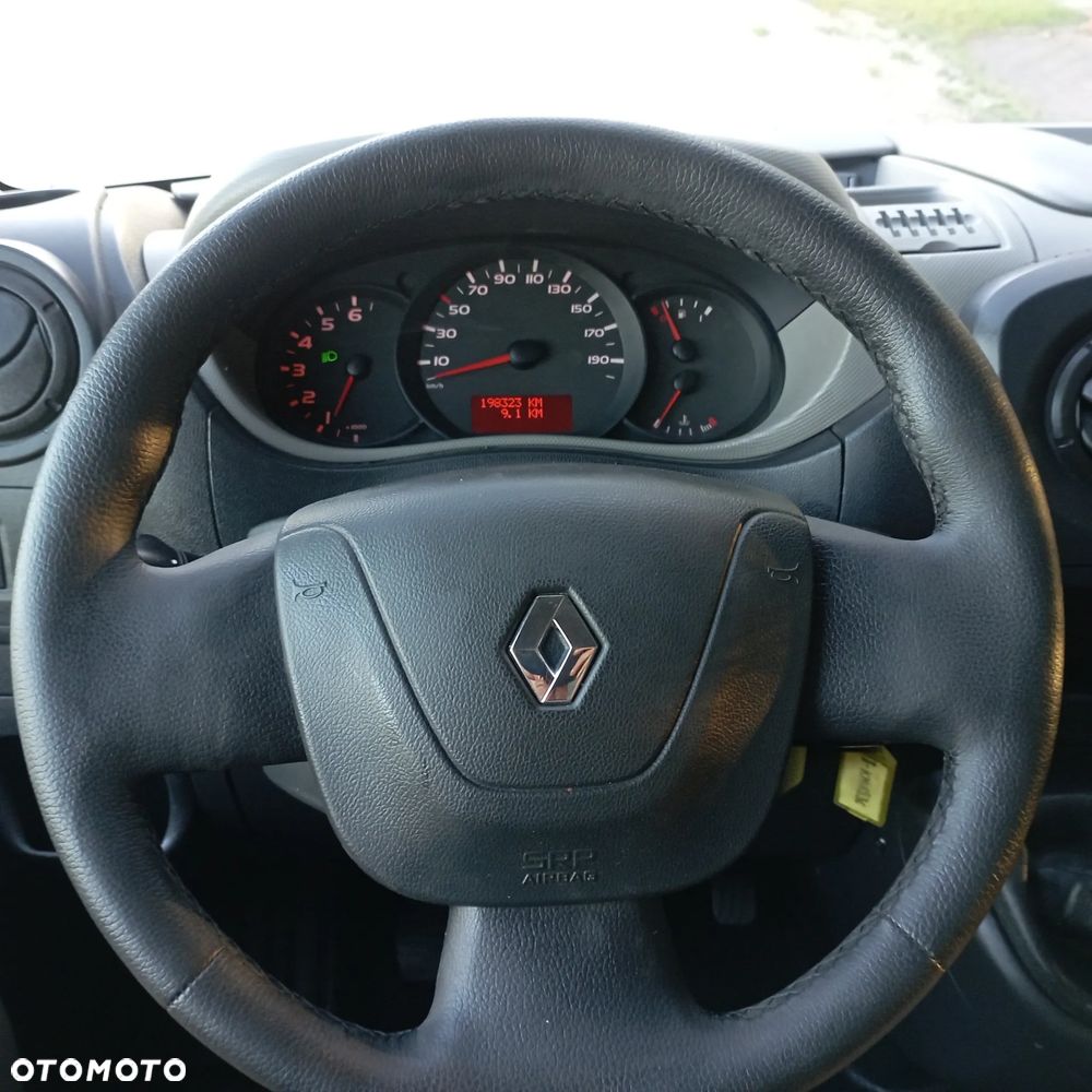 Renault Master - 9