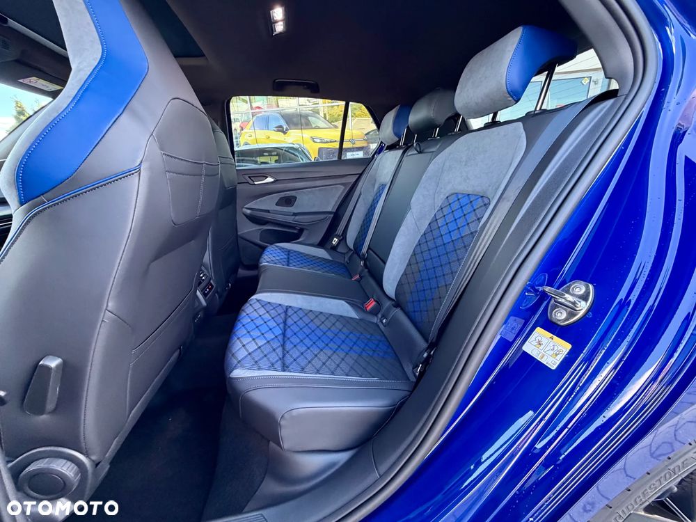Volkswagen Golf 2.0 TSI 4Motion R DSG - 12