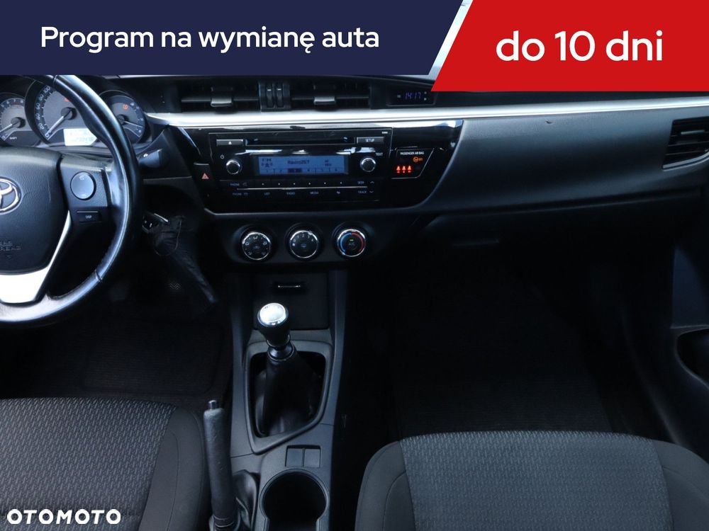 Toyota Corolla - 10