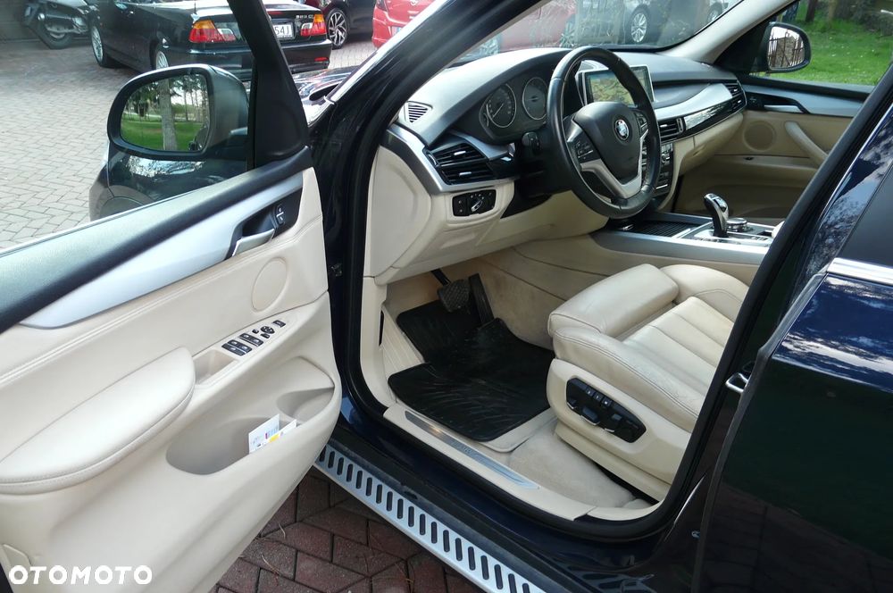 BMW X5 xDrive25d - 7