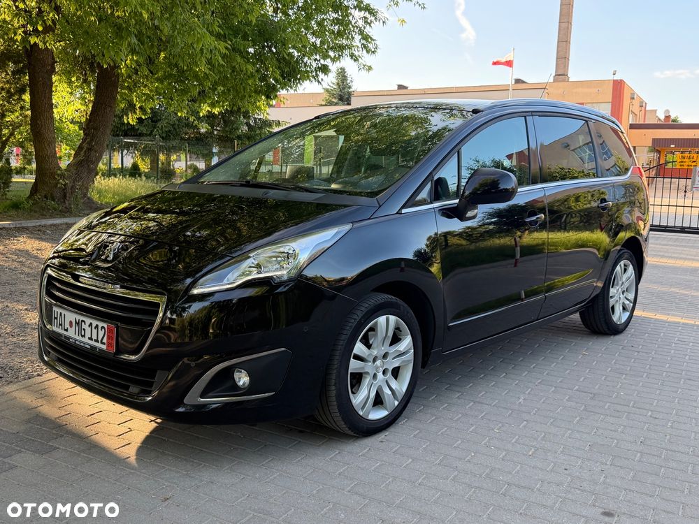 Peugeot 5008 HDI 150 Allure - 1