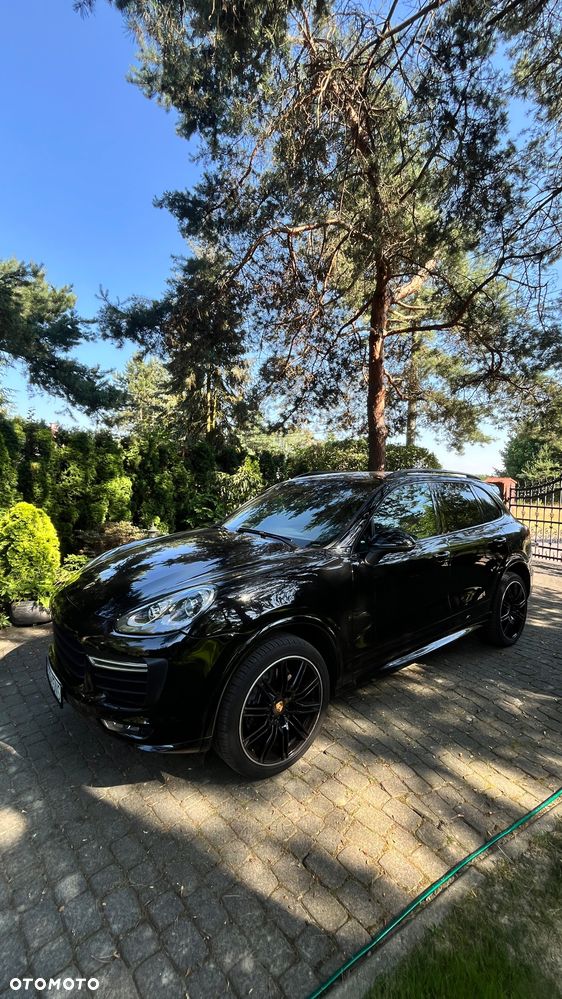 Porsche Cayenne - 3