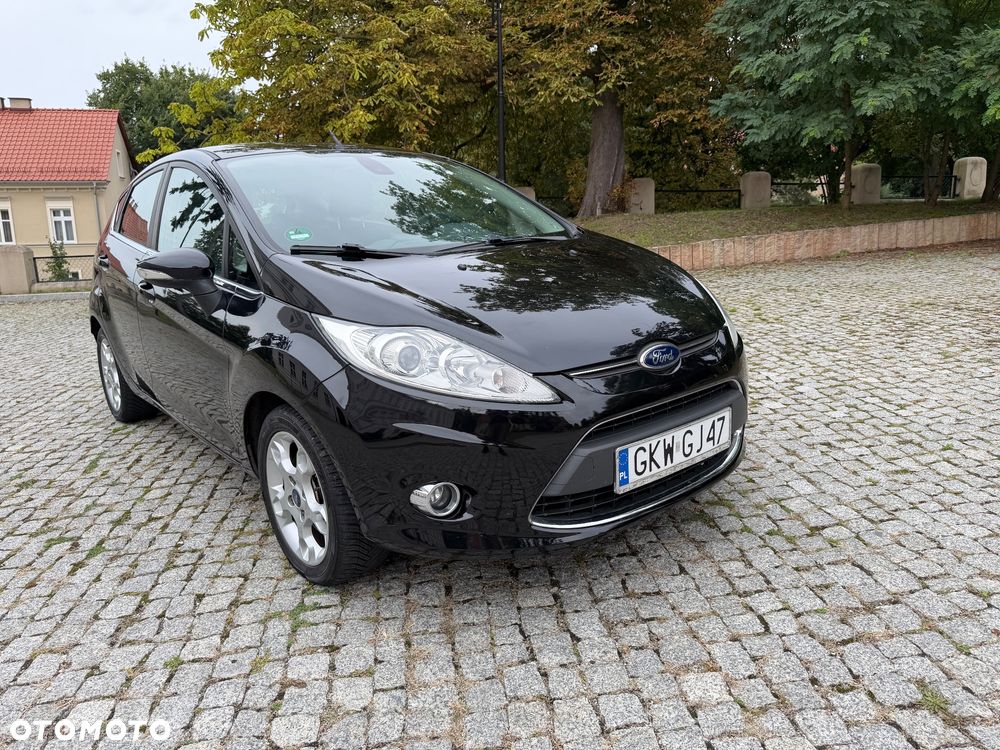 Ford Fiesta 1.25 Titanium X - 39