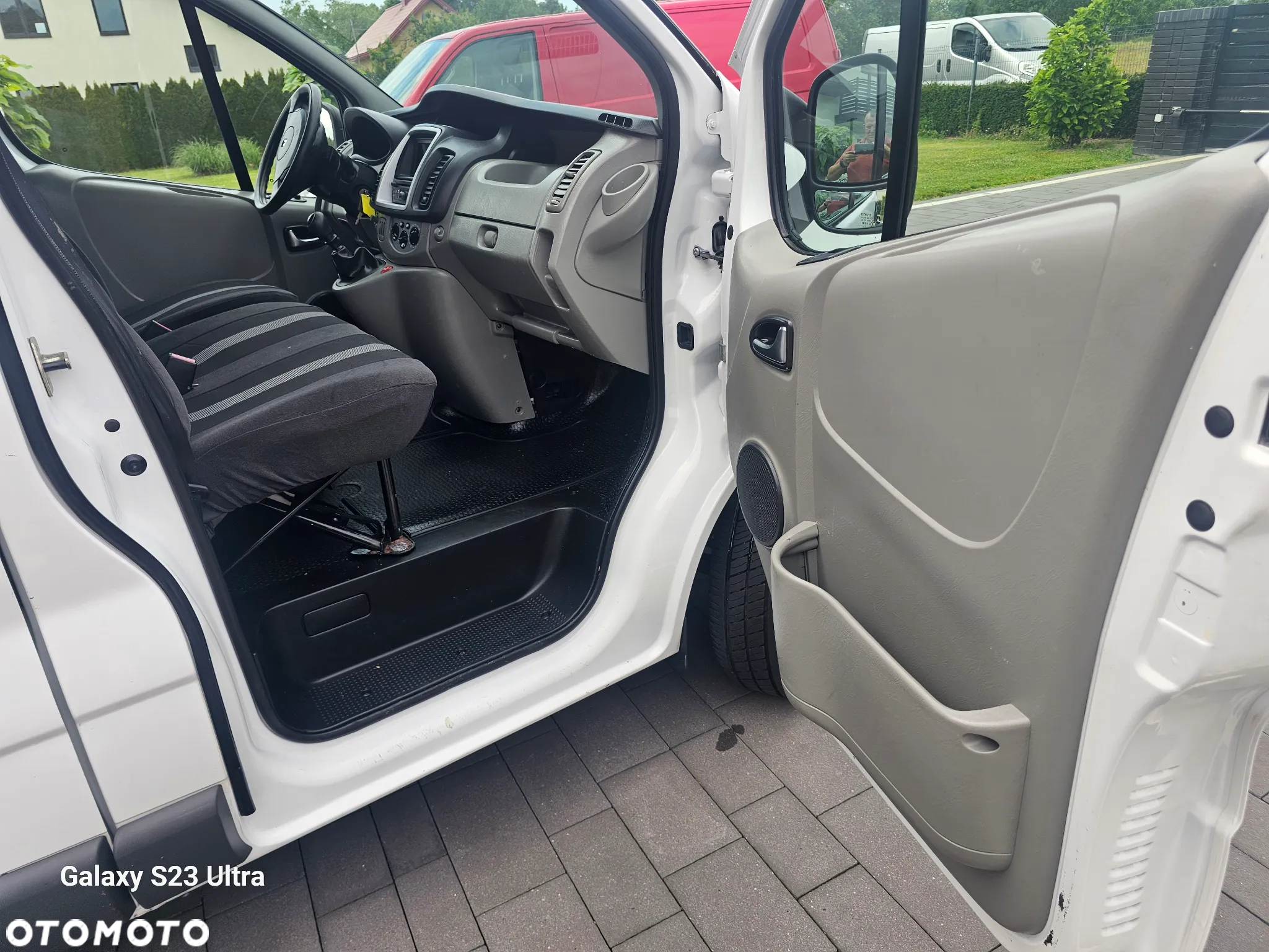 Opel Vivaro - 15