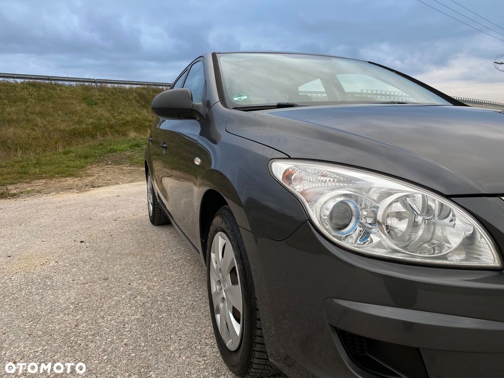 Hyundai i30 1.4 Classic - 12